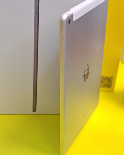 iPad 8th Generation 32GB White – Used Like New