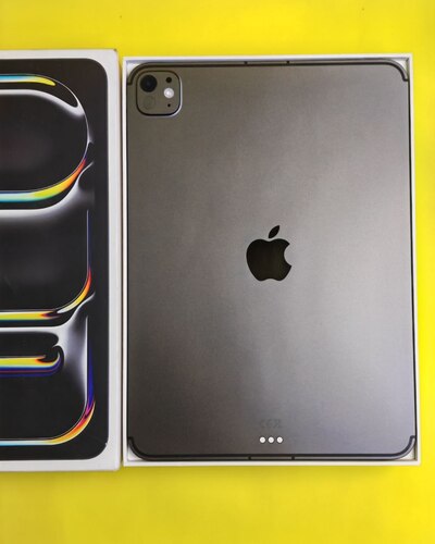 ايباد برو 11 انش الجيل الأحدث M5 – 256 جيجا – 5G مستعمل كالجديد - شريحة