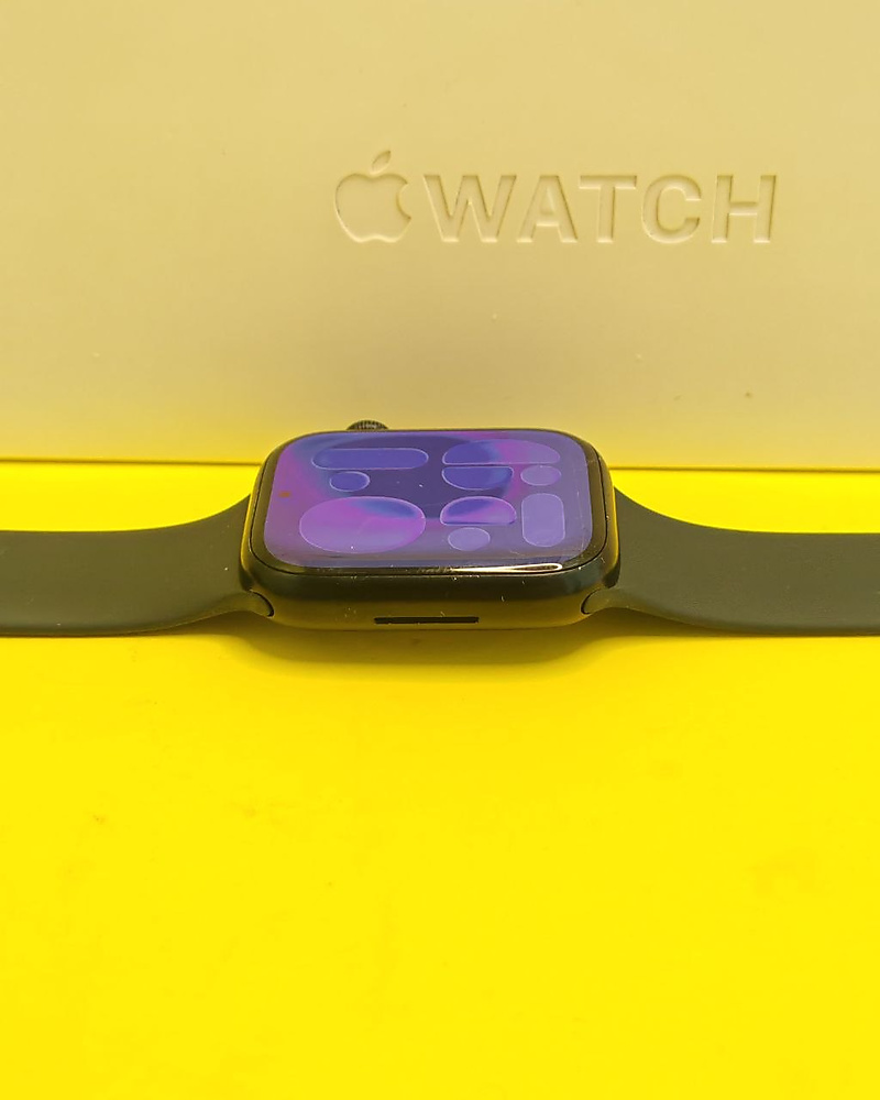 Apple Watch Series 7 45mm Midnight Aluminum – GPS Used Like New
