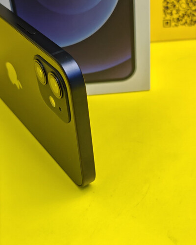 ايفون 12 – 128 جيجا – أسود بطارية 81% مستعمل كالجديد