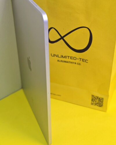 ايباد برو 12.9 الجيل الخامس M1 – 256 GB – فضي مستعمل كالجديد