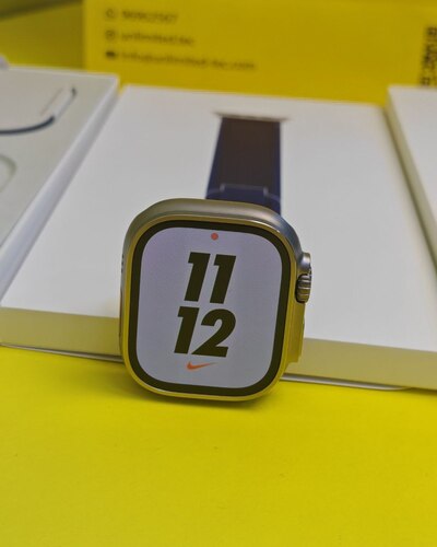 Apple Watch Ultra 2 – 49mm Natural Ti – Used Like New