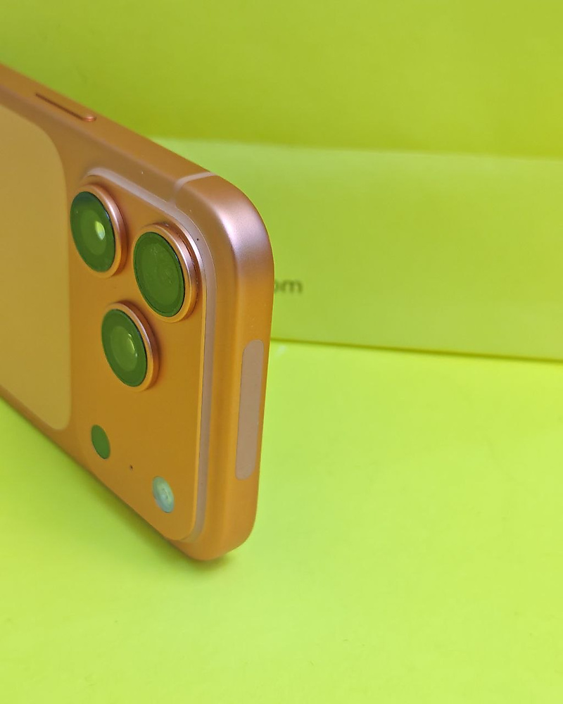 ايفون 17 برو – 512 جيجا – برتقالي بطارية 100% مستعمل كالجديد