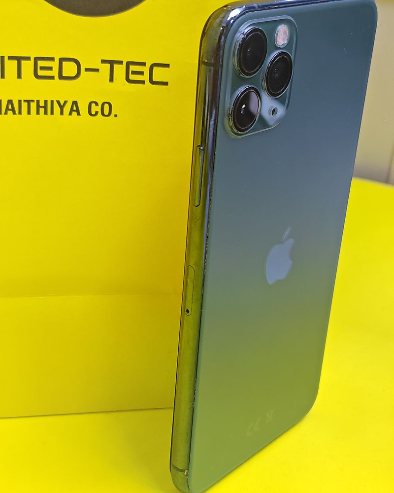 ايفون 11 برو ماكس – 256 جيجا – أخضر بطارية 79% مستعمل نظيف