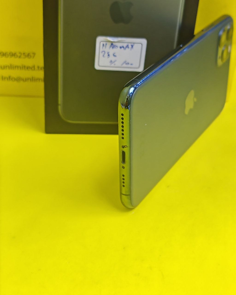 ايفون 11 برو ماكس 256GB أخضر بطارية 100% مستعمل نظيف