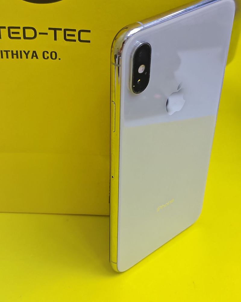 ايفون Xs ماكس – 256 جيجا – ذهبي بطارية 82% مستعمل كالجديد