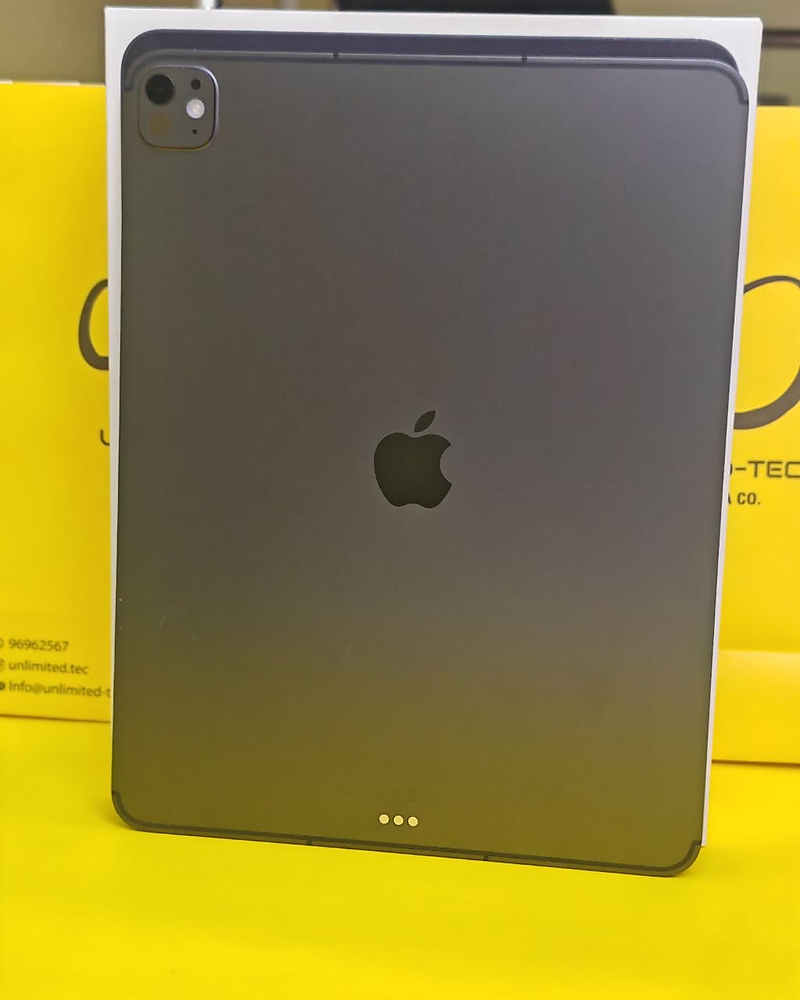 iPad Pro 13 M5 Black Cellular 100% (7 Cycles) Original With Box In Box