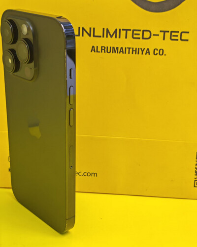 ايفون 14 برو – 256 جيجا – أسود – نسبة البطارية 80% – مستعمل نظيف