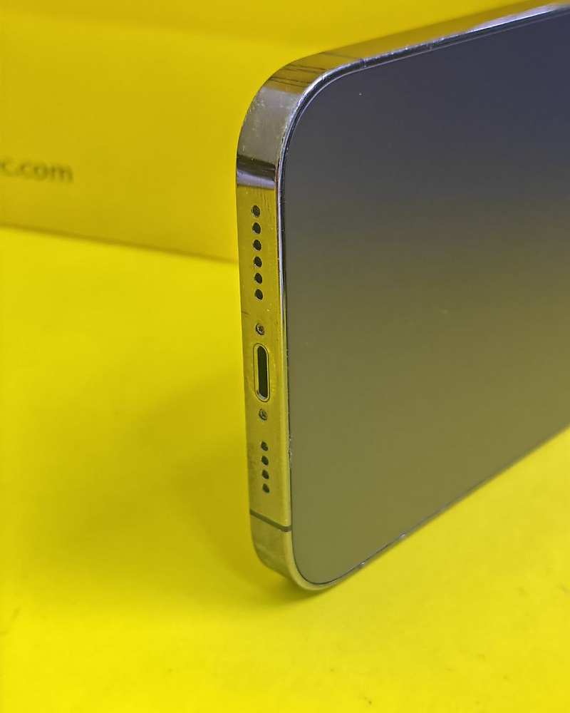 ايفون 14 برو ماكس – 256 جيجا – بنفسجي بطارية 100% مستعمل نظيف