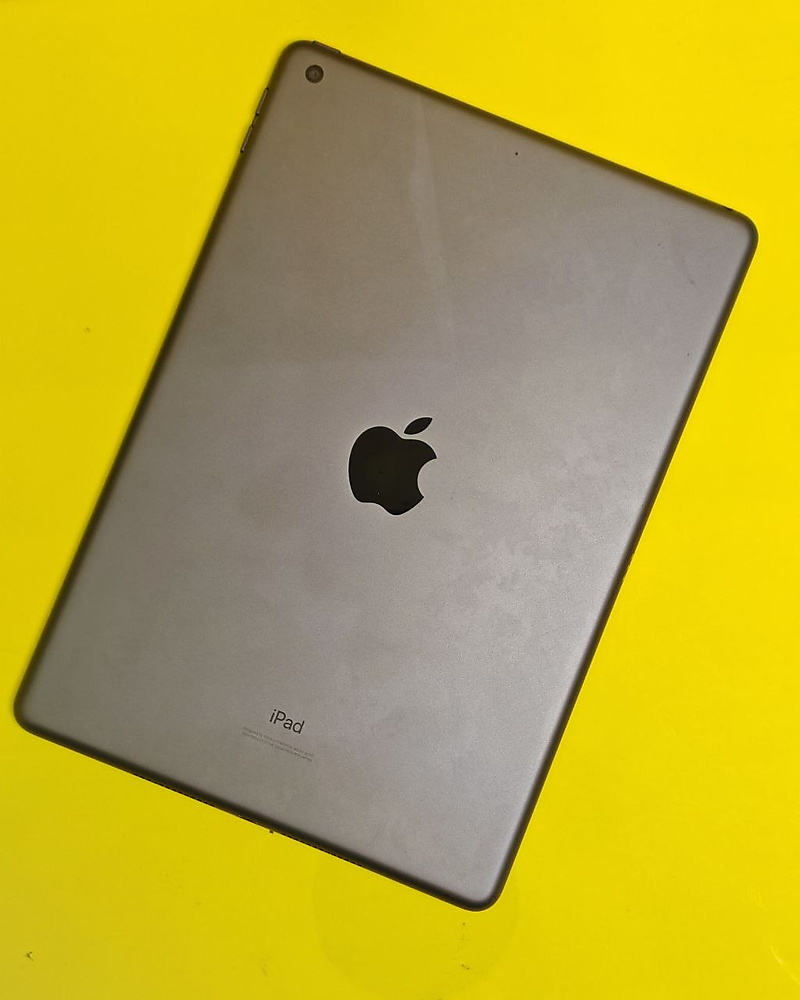 iPad 7th Generation 32GB Gray – Used Like New