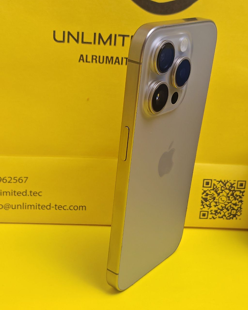 iPhone 15 Pro 256GB Natural Titanium – Used Like New