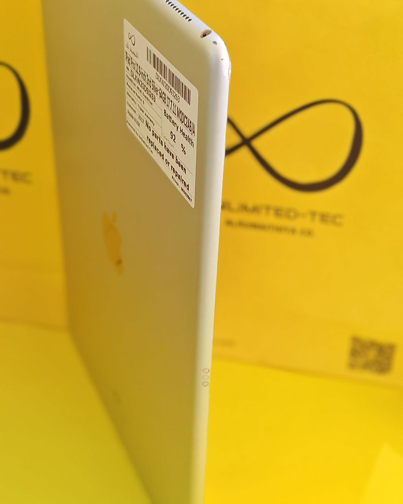 iPad Pro 12.9-inch (2nd Gen) 64GB Silver – Battery 92% Used Like New