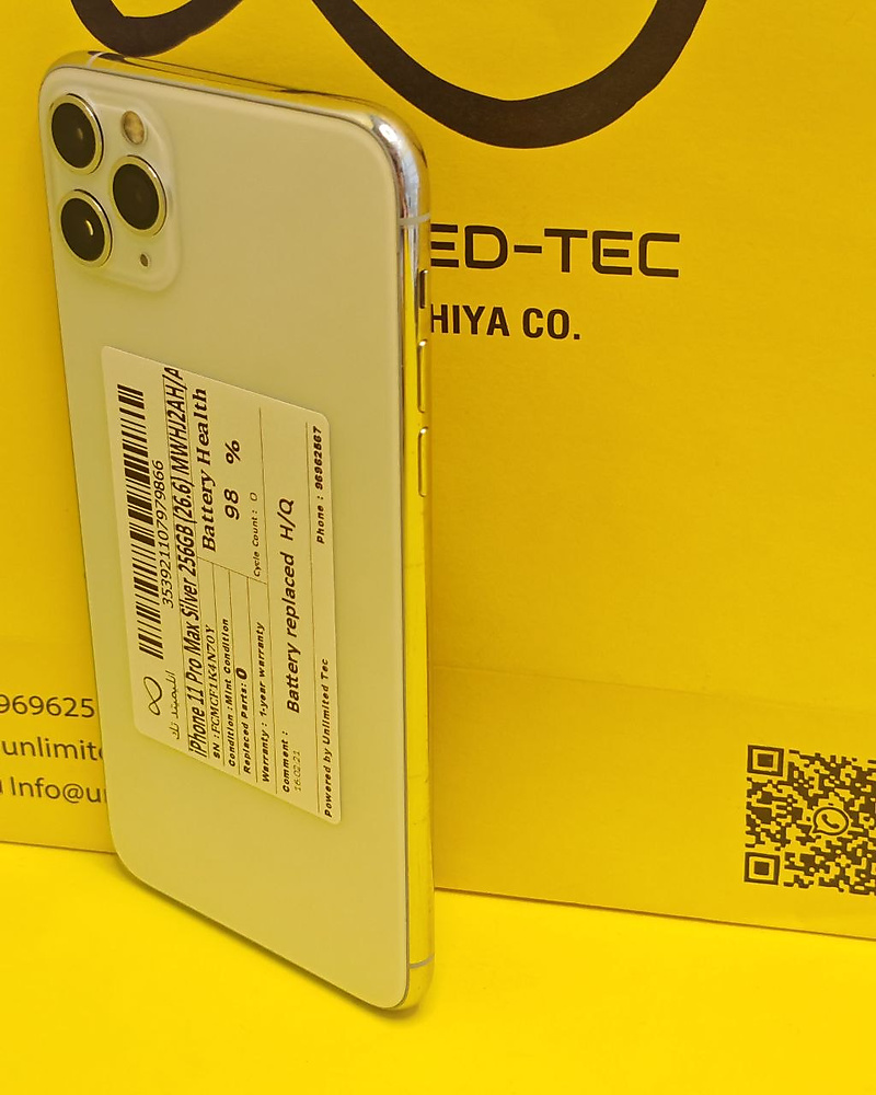 iPhone 11 Pro Max 256GB Silver – Battery 98% Used Clean