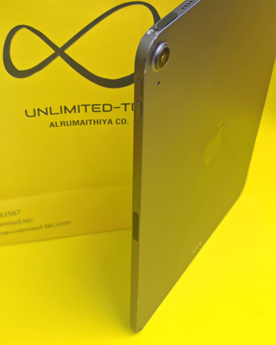 آيباد آير (الجيل الخامس) – 256 جيجا – رمادي – M1 مستعمل