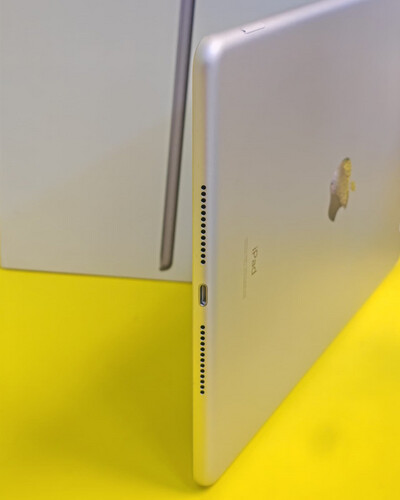 iPad 8th Generation 32GB White – Used Like New