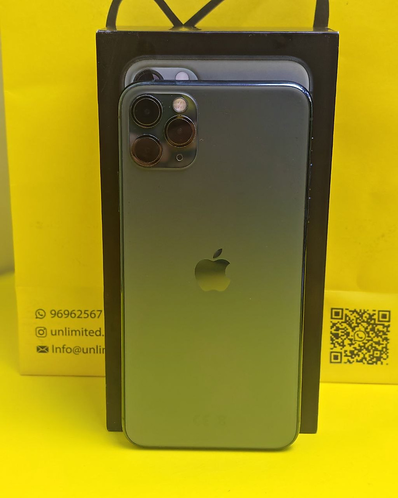 ايفون 11 برو ماكس 256GB أخضر بطارية 100% مستعمل نظيف
