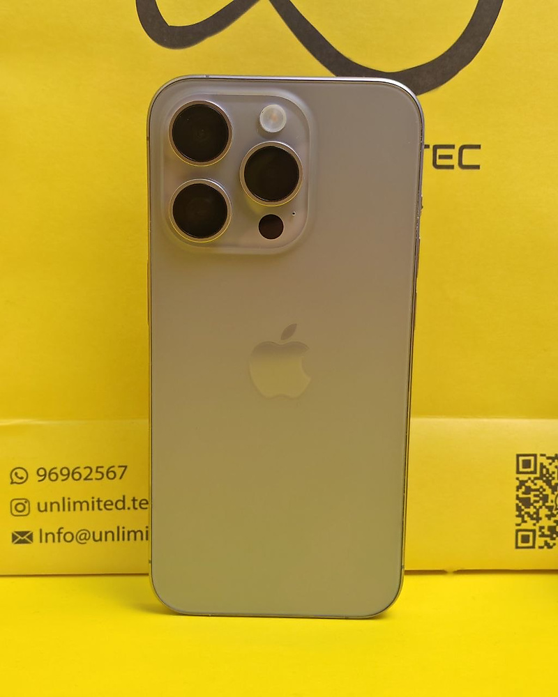 iPhone 15 Pro 256GB Natural Titanium – Used Like New