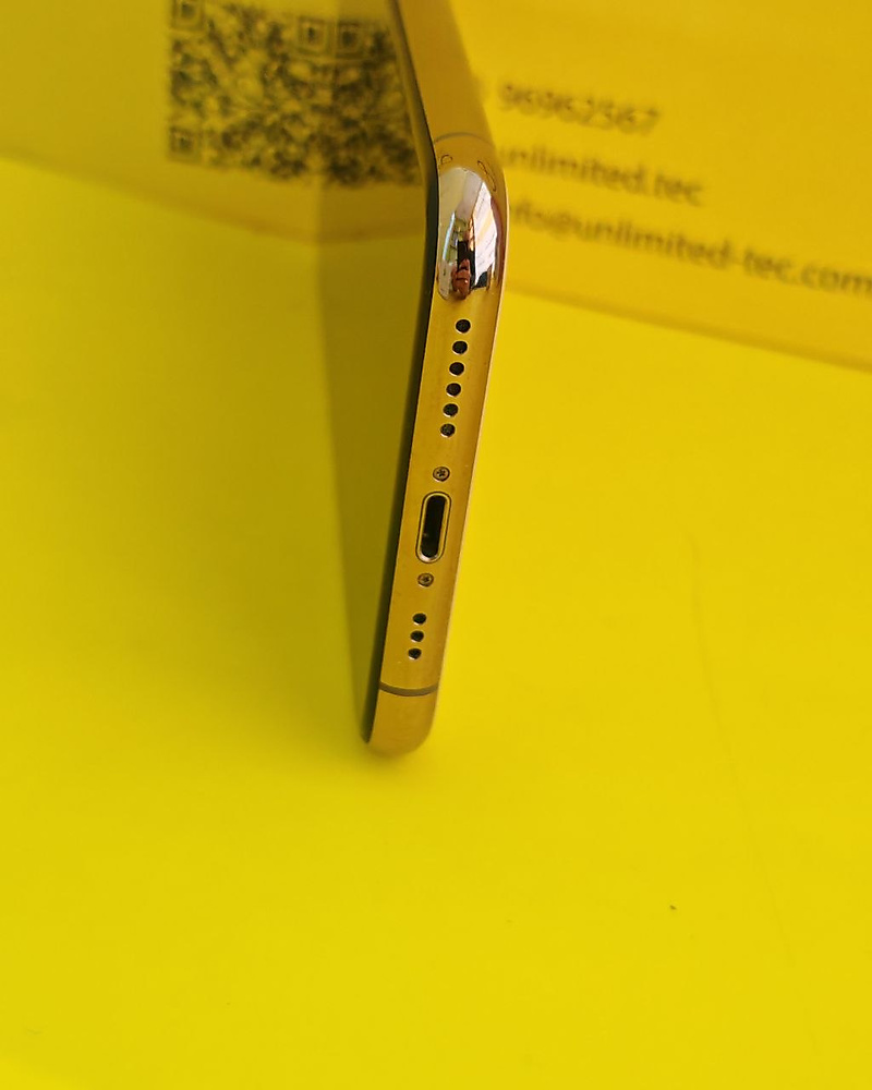 iPhone 11 Pro 256GB Gold – Battery 82% Used Clean