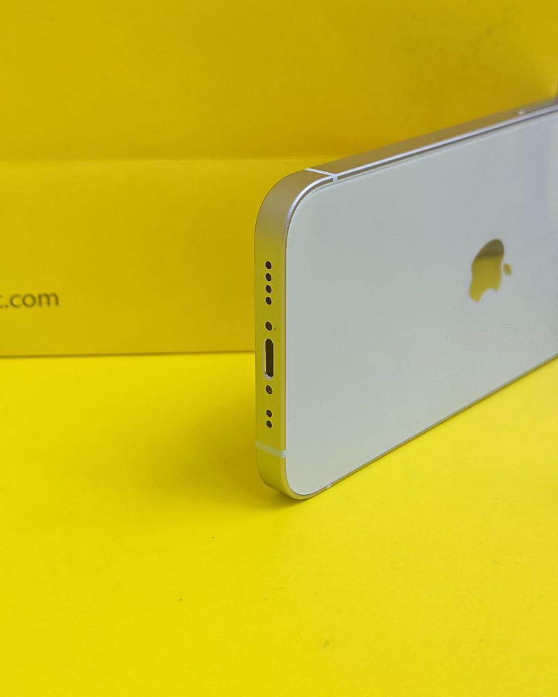 ايفون 12 ميني – 128 جيجا – أخضر بطارية 76% مستعمل نظيف