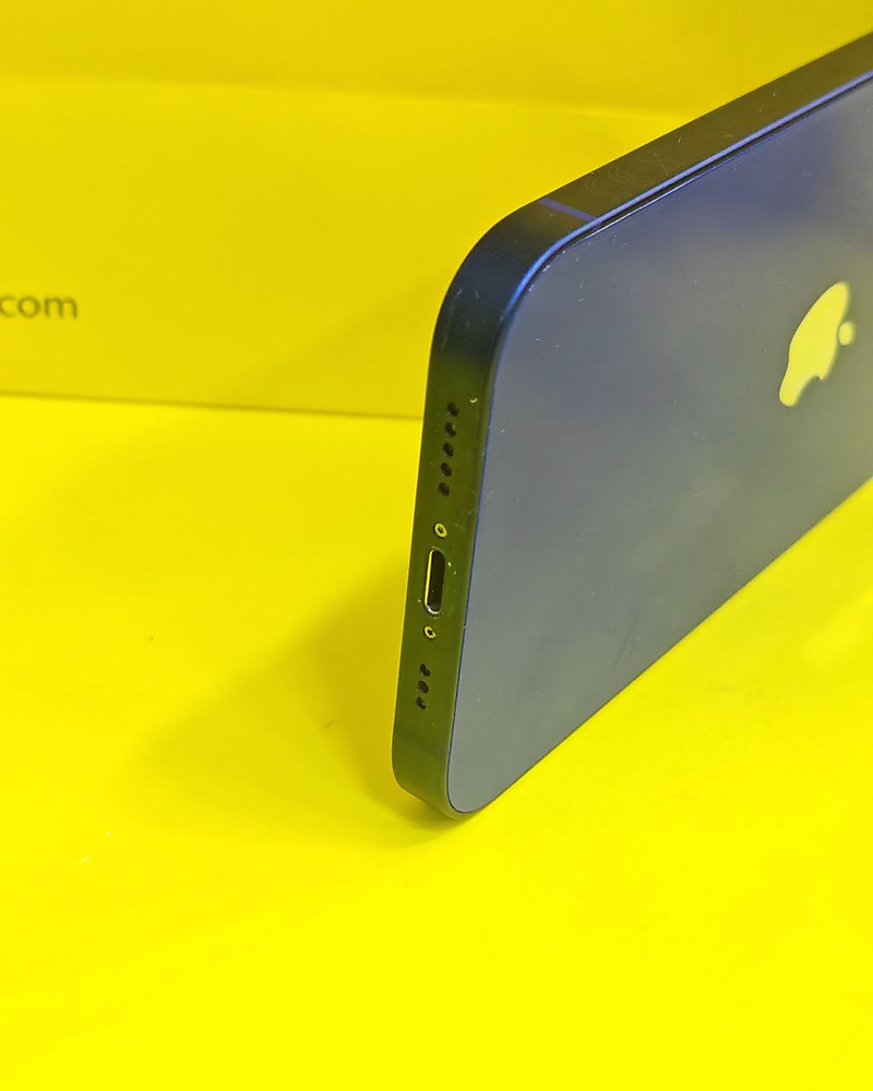 ايفون 12 – 256 جيجا – أزرق بطارية 74% مستعمل كالجديد