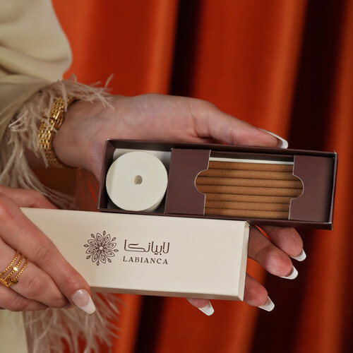 اعواد العود الفيتنامي