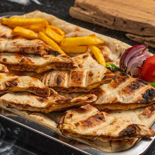 عرايس لحم