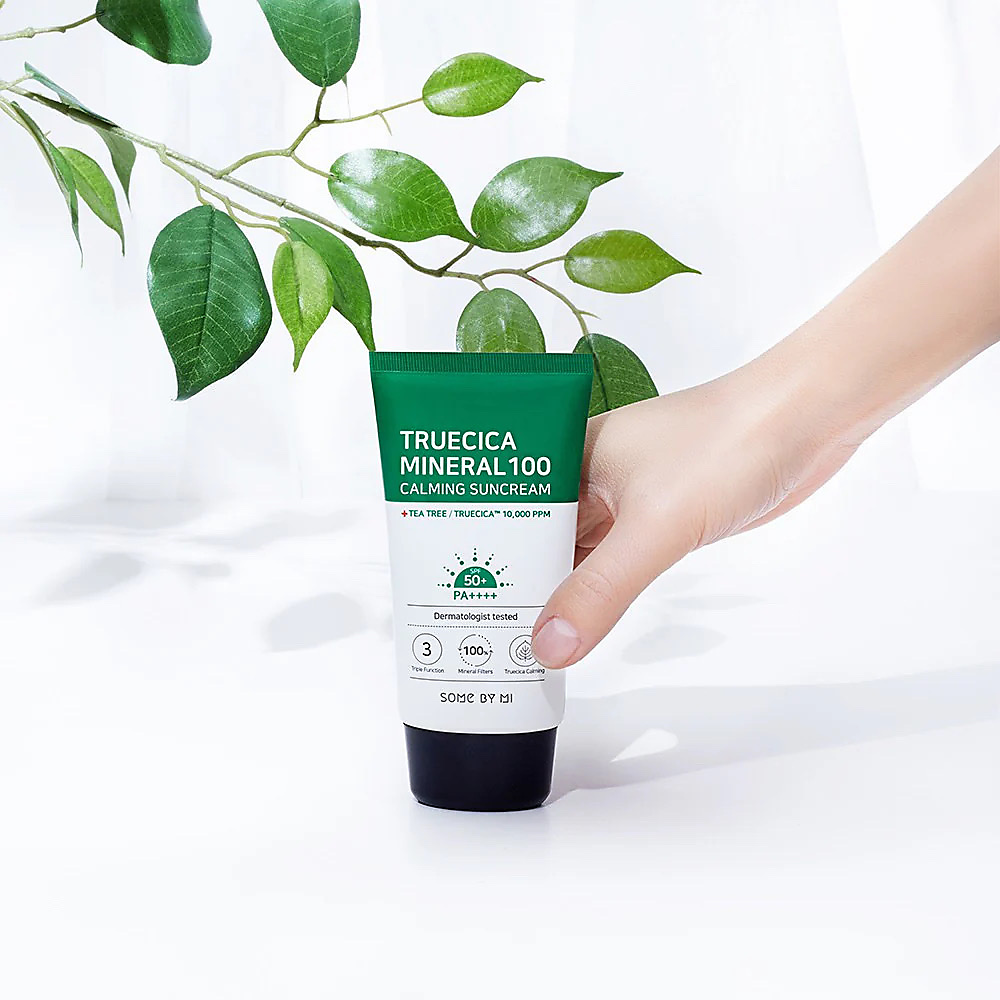 Some By Mi Truecica Mineral Calming SPF50+- Tone-Up Suncream -A-