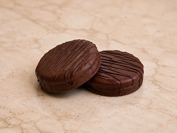 2 pcs chocolate bites