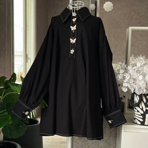 قميص زراير وورد