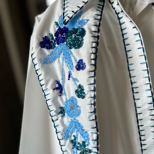 قميص غولة شك ازرق