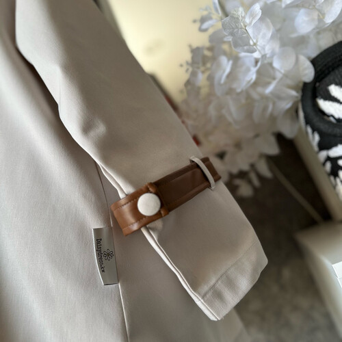 قميص بلوحة خيل فنية تصميم ٢