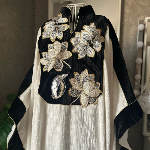 دراعة مخمل الهبة اسود وابيض