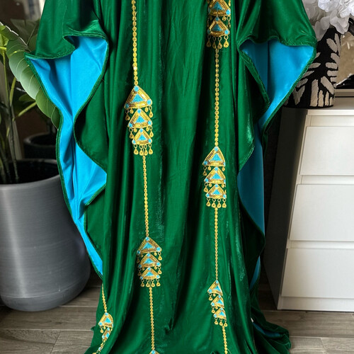 مخمل شيخة الشيخاتر- اخضر