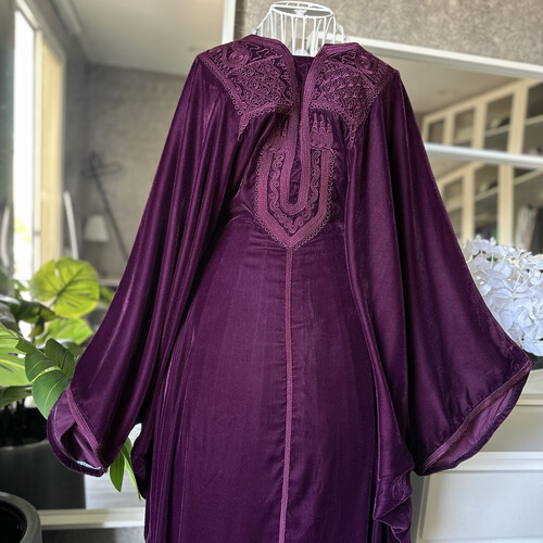 tunesian dress purple maroon