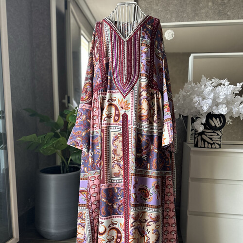 دراعة تقليدية مطرزة-عنابي