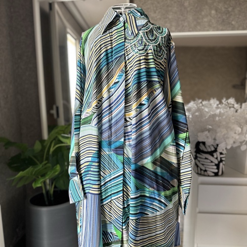 قميص اقواس الشك اخضر