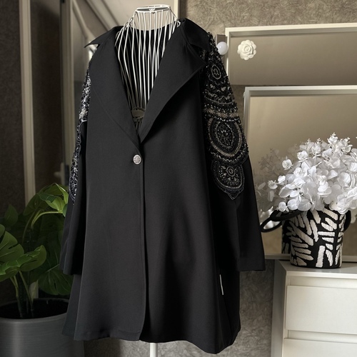 بليزر العيد #١ اسود