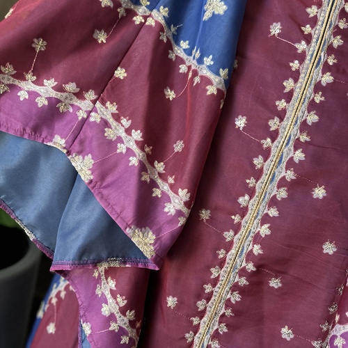 شيفون مطرز ازرق بنفسجي