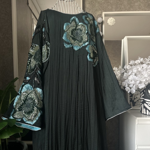 دراعة ورد شك زيتي