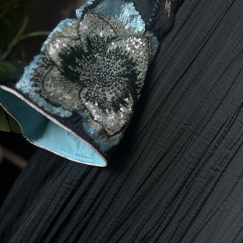 دراعة ورد شك زيتي