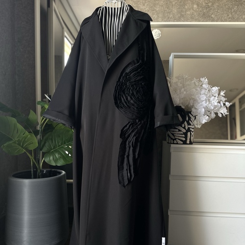 عباية بليزر ورده شك-اسود