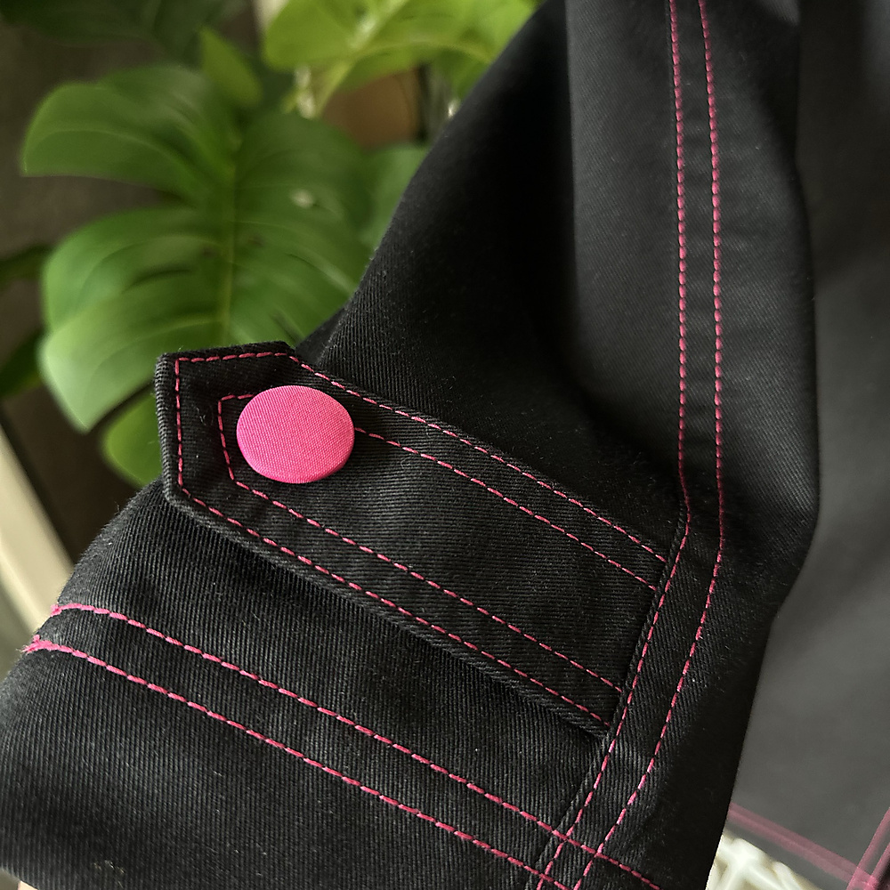 بليزر اسود شك وردي