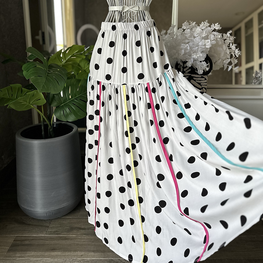 بدله قطن منقط مطرز