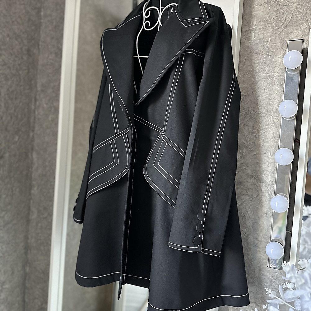 black blazer white stitch