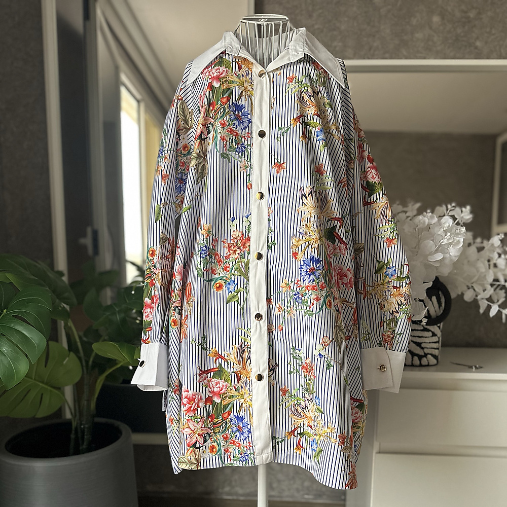 stripe flower blue