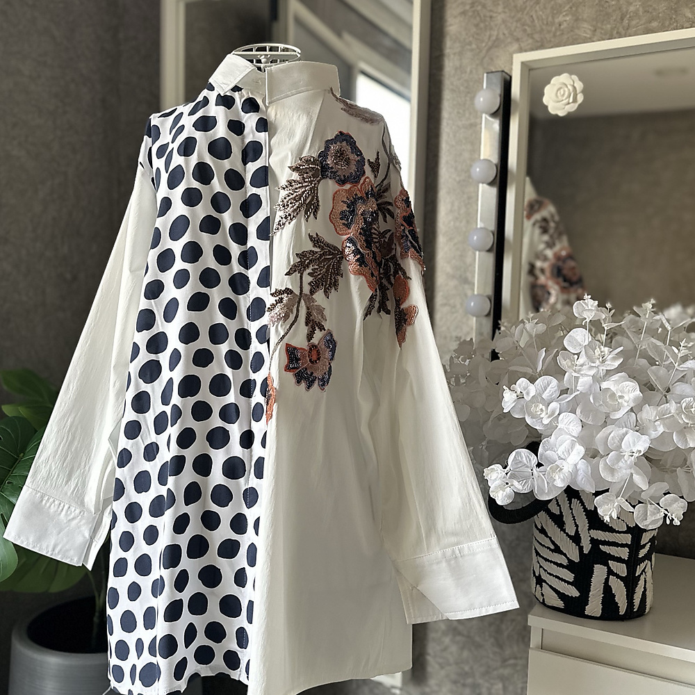 navy peach polka