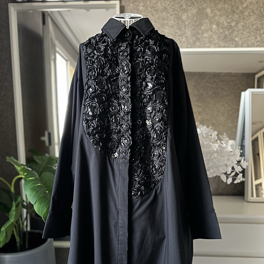 floral collar black
