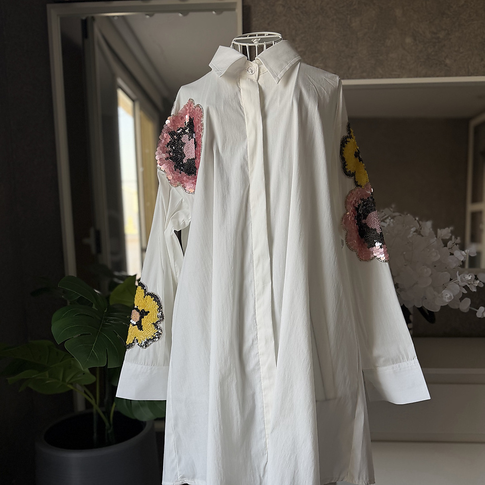 flowers - off white