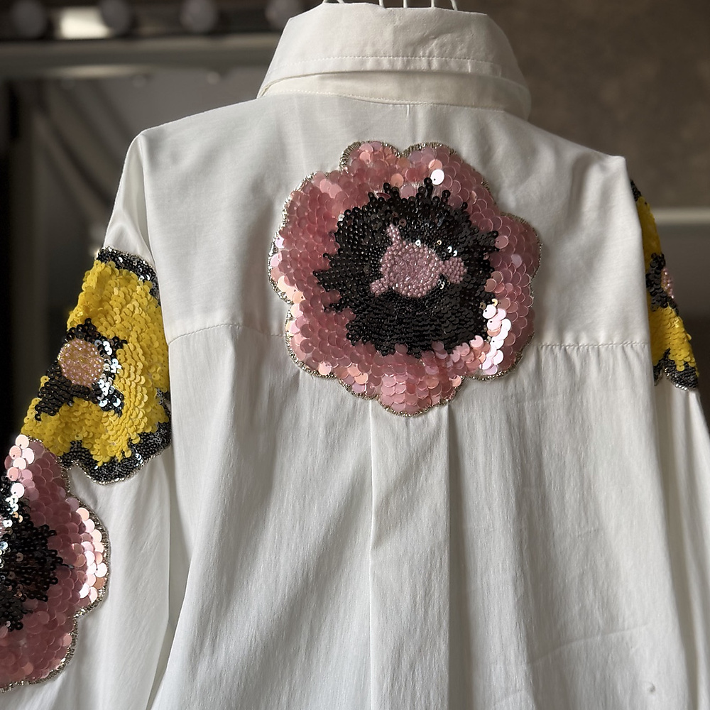flowers - off white