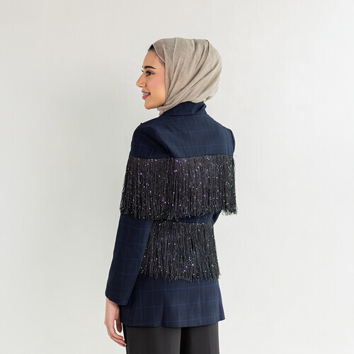 كود سترة زرقاء داكنة